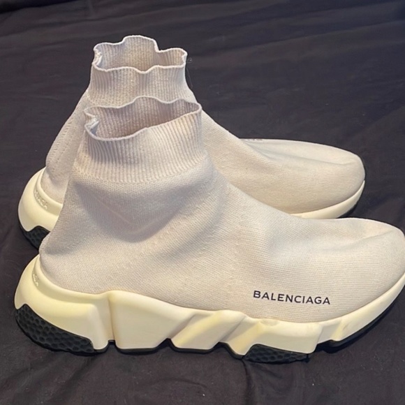Balenciaga Shoes - Picture 2 of 2